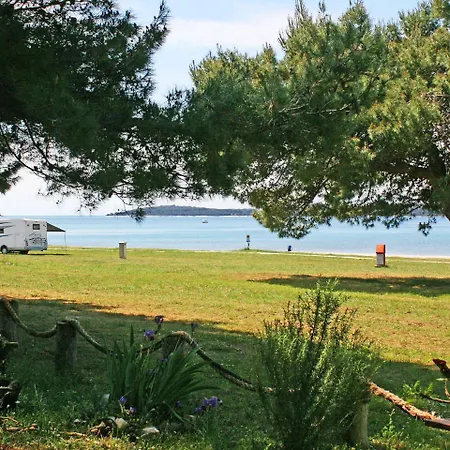 Holiday Camping Pineta.7 * Fažana